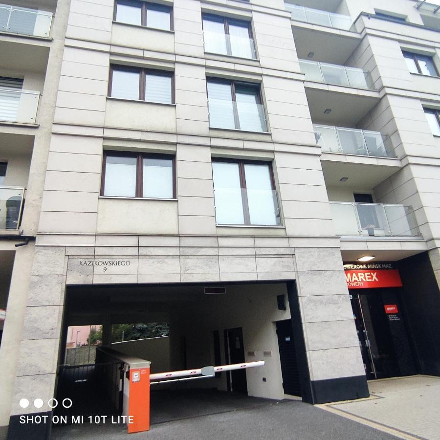 Oskar Apartament Centrum Pkp Mińsk Mazowiecki エクステリア 写真
