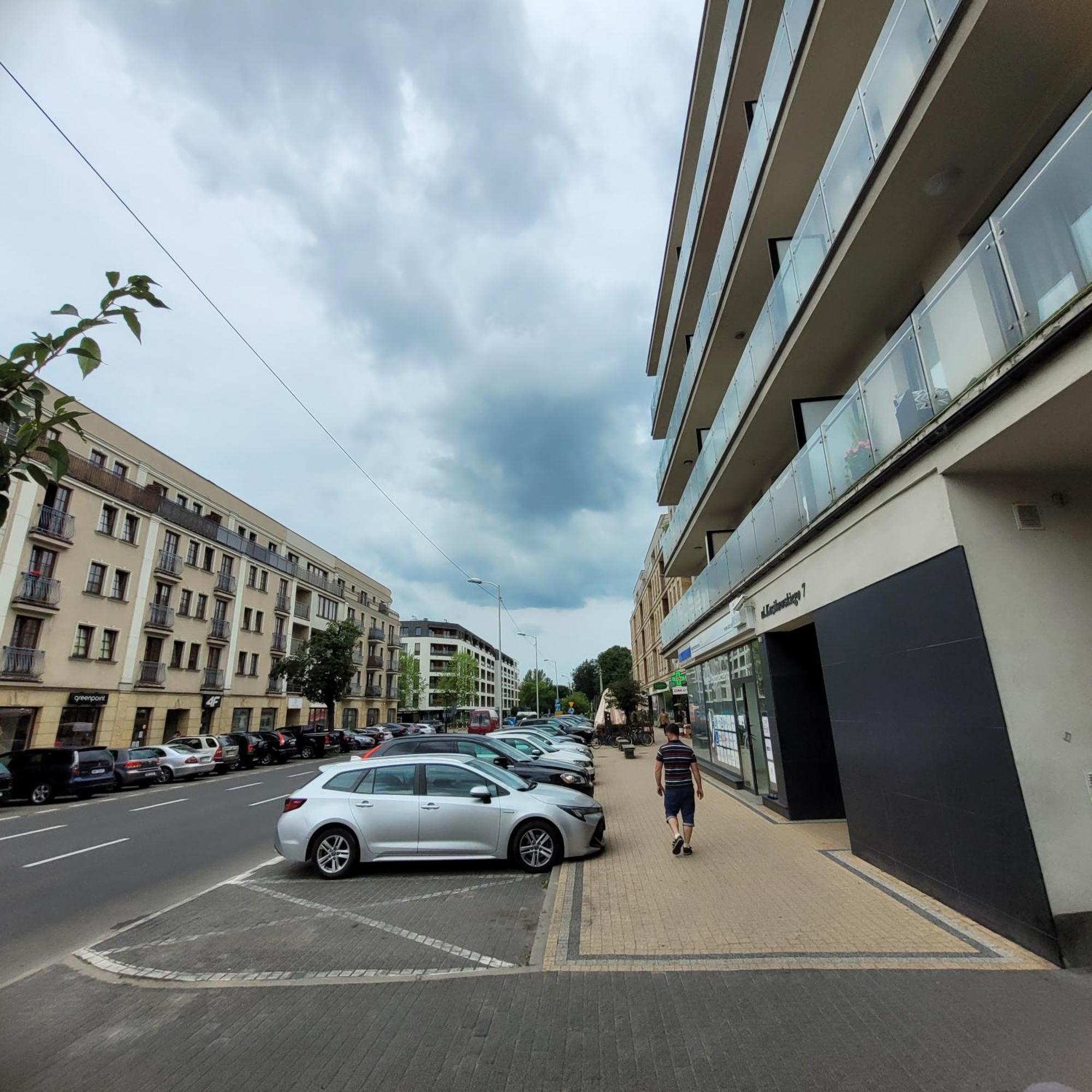 Oskar Apartament Centrum Pkp Mińsk Mazowiecki エクステリア 写真